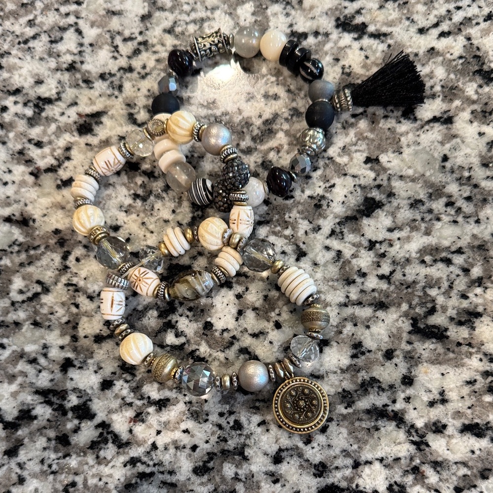 Elegant Beaded Bracelet Set with Tassel